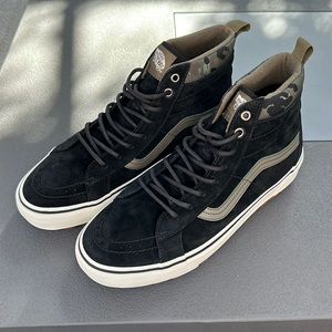 Vans SK8-Hi MTE-1 (Rain Camo) black/marshmallow brand new size 11